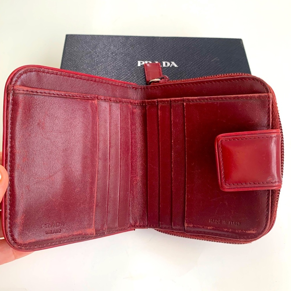 Preloved Authentic Prada Wallet Red - image 6